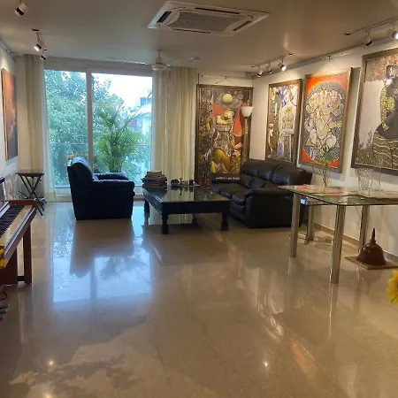 Art House Vasant Vihar New Delhi Bed & Breakfast